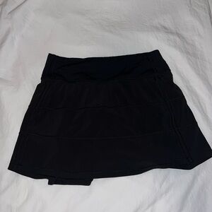 Lululemon Pace Rival Mid-Rise Skirt, size 0